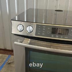 Jenn Air 30-3/4 in. Electric 5-Burner Smoothtop Slide-in Range JES8850CAS