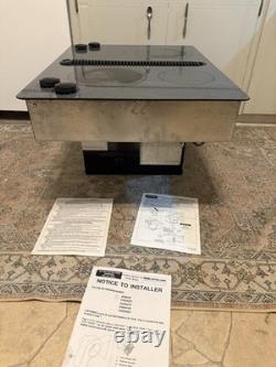 Jenn Air 30 Black Electric Cooktop 4 Burner With Downdraft JED8430ADW