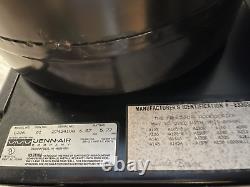 Jenn Air 30 C226 Stainless Downdraft Cooktop Electric 2 Burners & Grill Tested