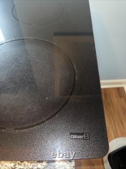 Jenn Air CCE3401B 30 Inch Electric 4 Burner Cooktop Glass Top 3 Wire 120/240V Jenn Air CCE3401B 30 Inch Electric 4 Burner Cooktop Glass Top 3 Wire 120/240V