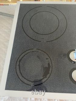 Jenn Air Electric Cooktop Model CCE3400W