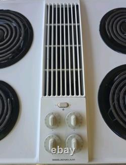 Jenn-Air Electric Downdraft Cooktop CVE1400W Hardly Used