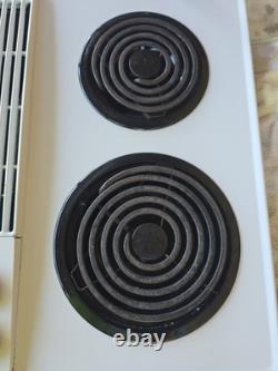 Jenn-Air Electric Downdraft Cooktop CVE1400W Hardly Used