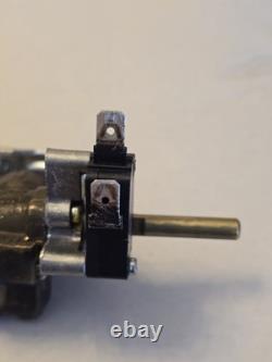 OEM Jenn-Air 73001360 Pro-Range Valve Burner (Nat)WithSwitch Model PRG4810NP USED