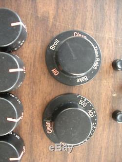 Set of 9 Jenn Air Range Burner Oven Control/Stove/Range Knobs